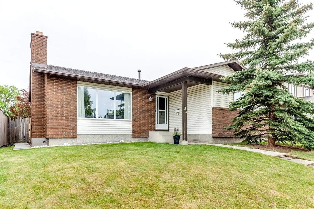 Congratulations to our clients! 23 Woodbrook ROAD SW in Calgary
